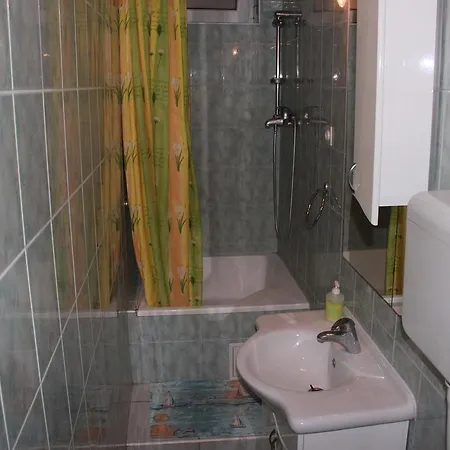 Guest house Guest House With Garden - Zuvan Split